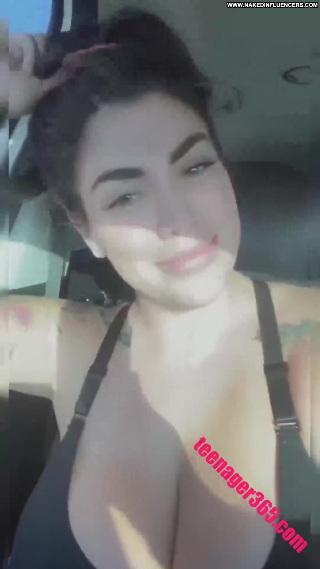 23680-ana-lorde-porn-big-titties-playing-influencer-in-public-with-my