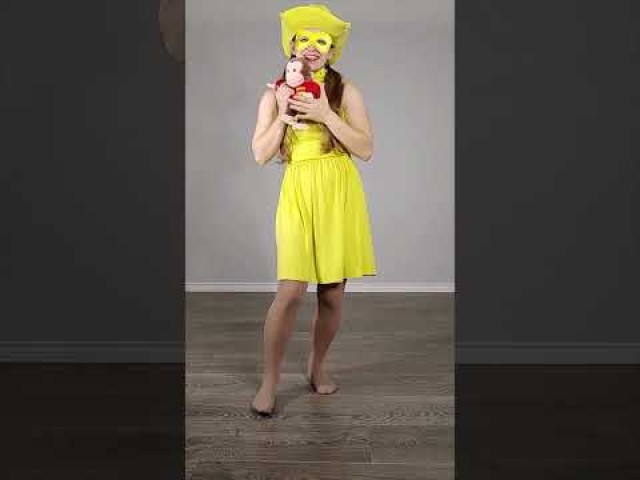 45358-masked-model-short-shorts-yellow-hat-sex-shorts-shortvideo-xxx-hot